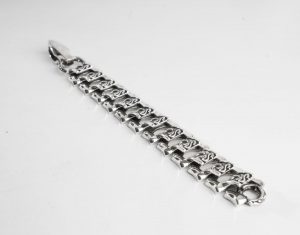Decomposable bracelet CC23M