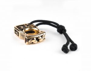 Bronze Keyholder CC109m