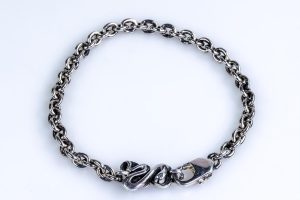 Silver round chain bracelet