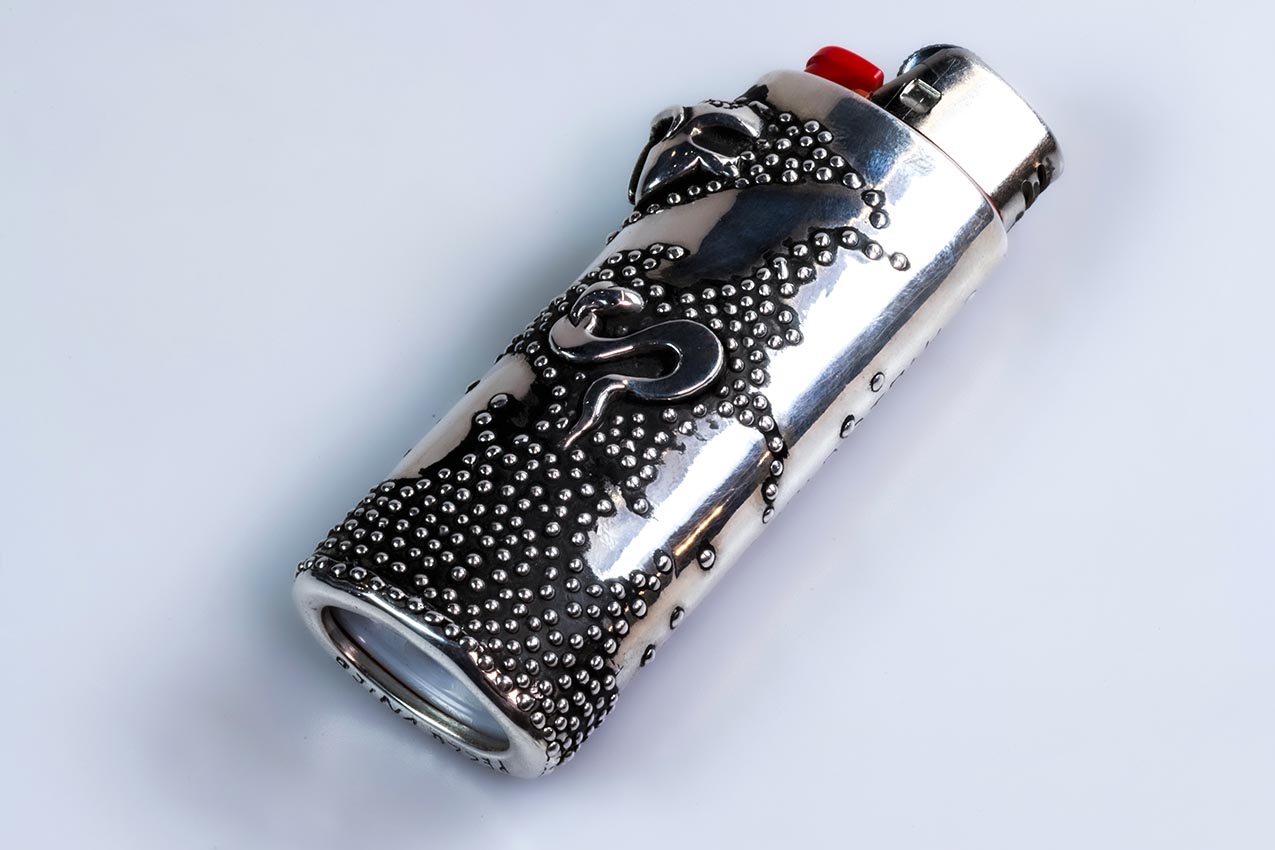 Silver BIC lighter case - Claudio Calestani