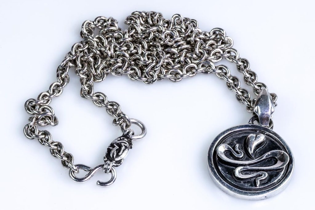 Collana medaglia in argento