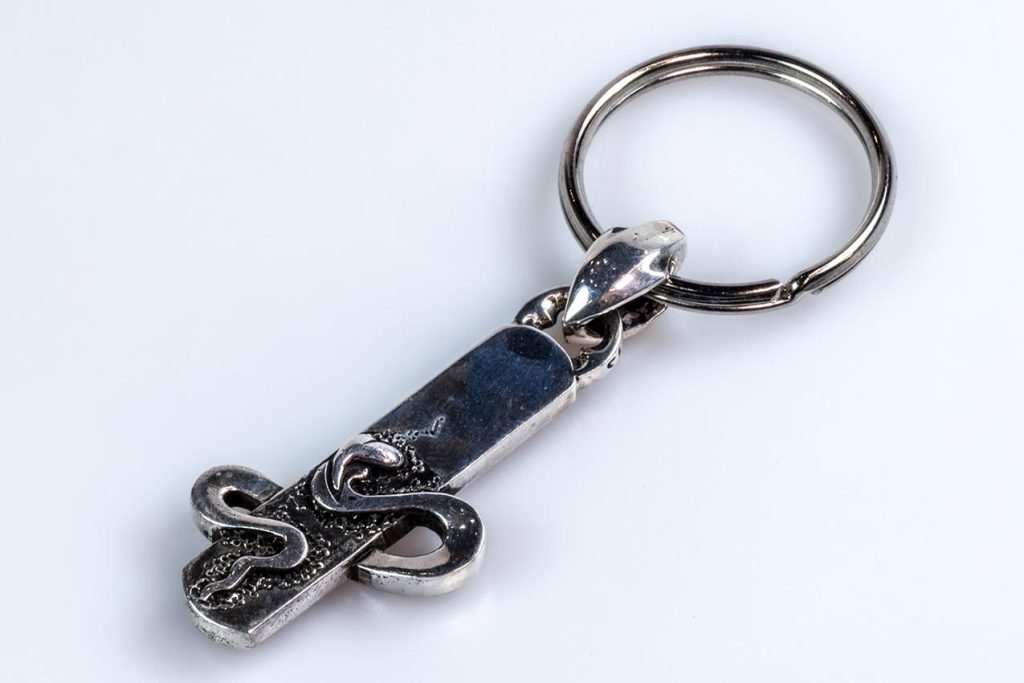 Portachiavi serpente in argento
